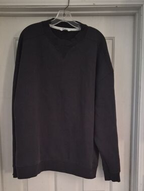 DSG Black Crewneck Sweater - Unbranded